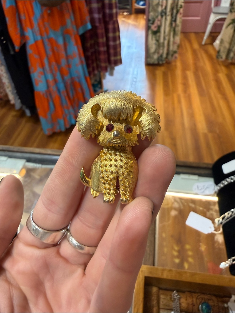 Vintage Gold Tone Puppy little dog Pin Brooch